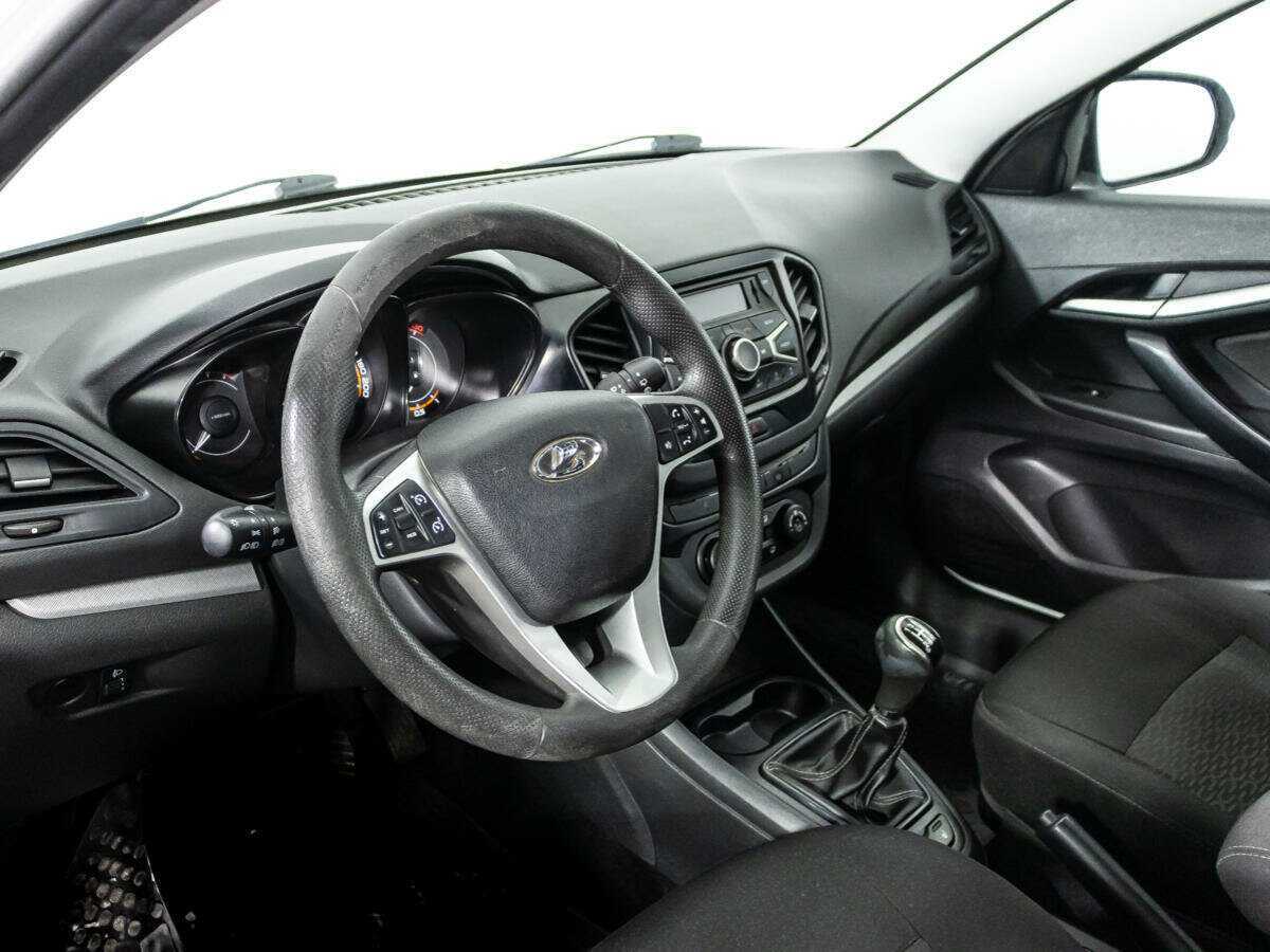 Lada (ВАЗ) Vesta б/у, 2017, Механическая. Фото: #10