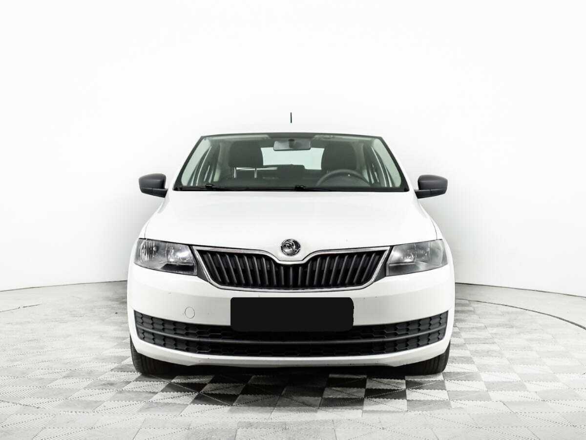 Skoda Rapid б/у, 2017, Механическая. Фото: #1