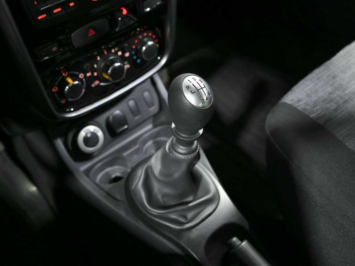 Renault Duster б/у, 2014, Механическая. Фото: #9