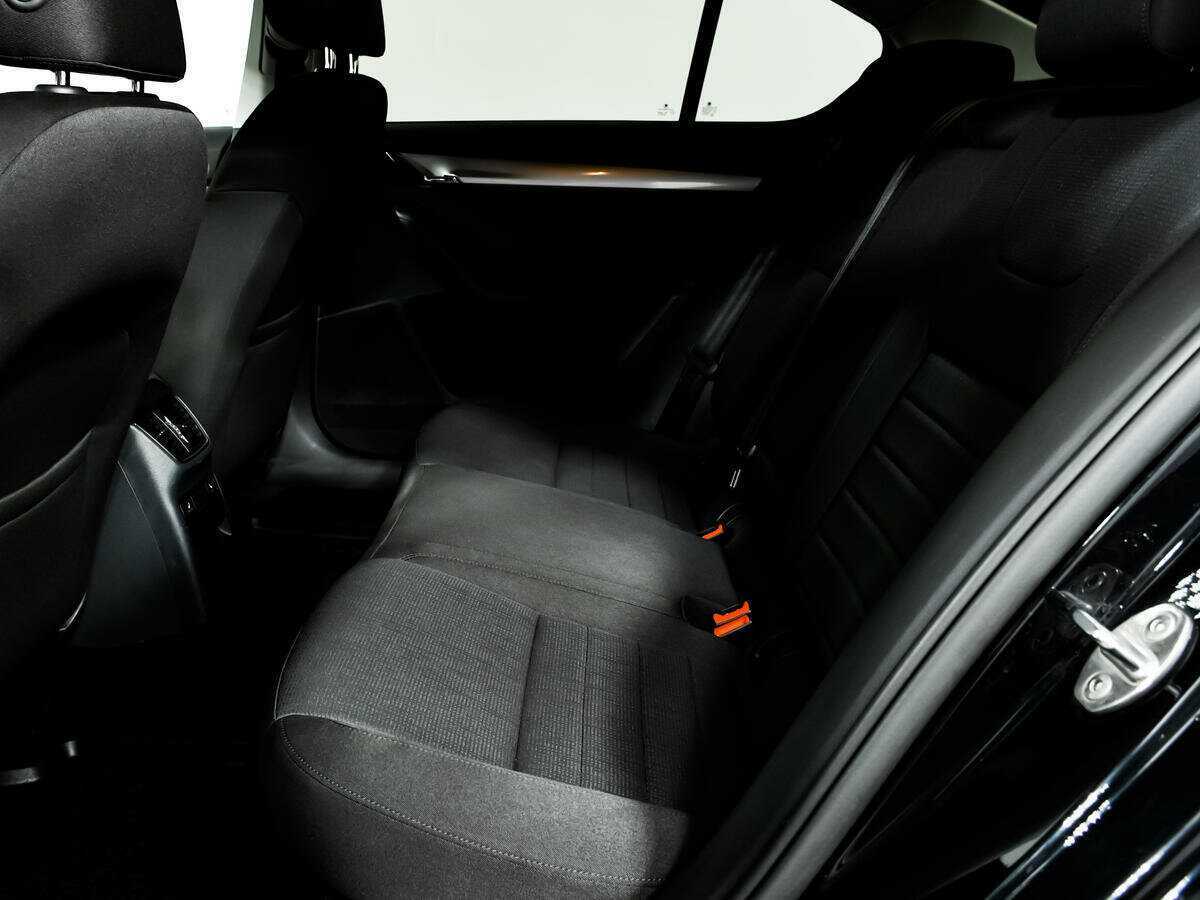 Skoda Octavia б/у, 2016, Роботизированная. Фото: #11