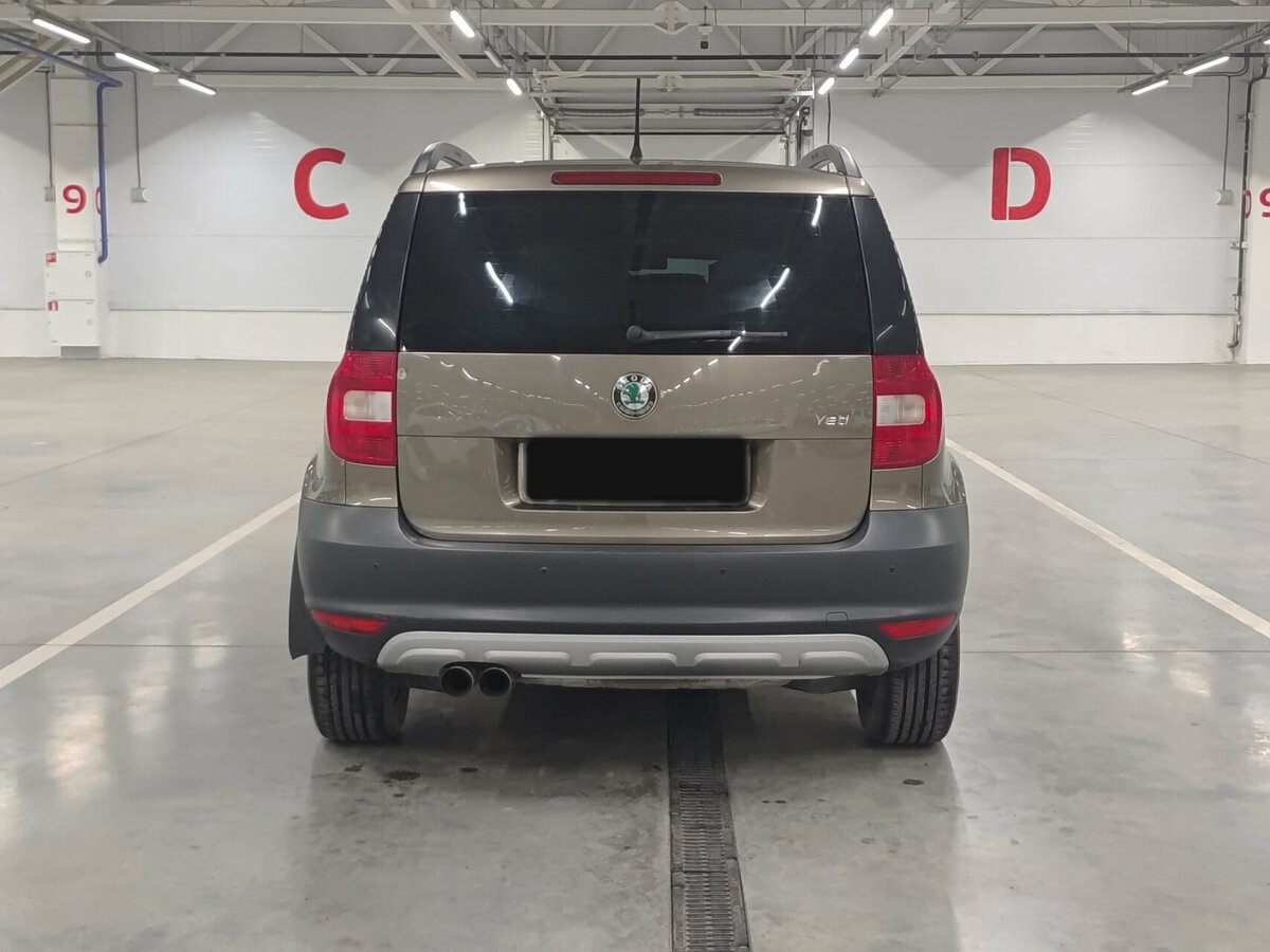Skoda Yeti б/у, 2012, Механическая. Фото: #5