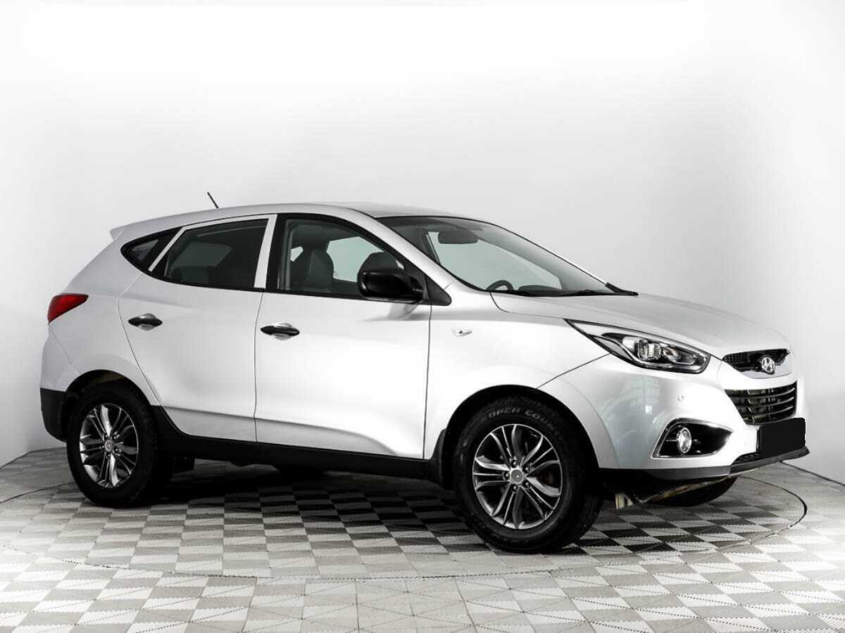 Hyundai ix35 б/у, 2013, Автоматическая. Фото: #2