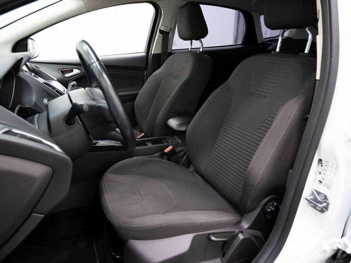 Ford Focus б/у, 2016, Автоматическая. Фото: #7