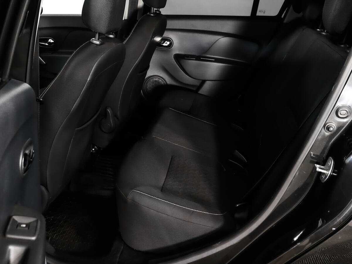 Renault Logan б/у, 2014, Механическая. Фото: #9