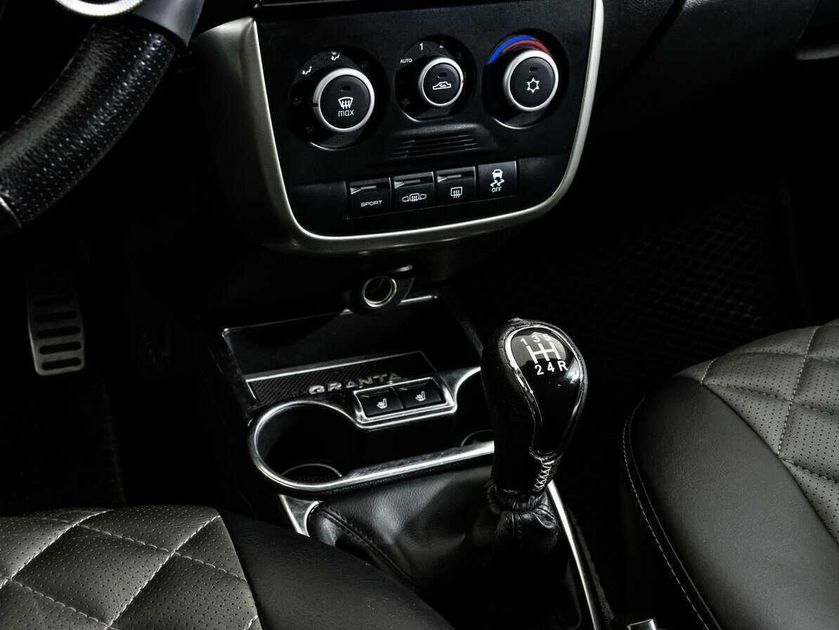 Lada (ВАЗ) Granta б/у, 2018, Механическая. Фото: #13