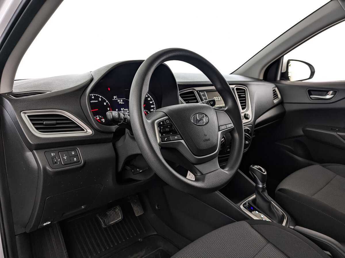 Hyundai Solaris б/у, 2022, Автоматическая. Фото: #10