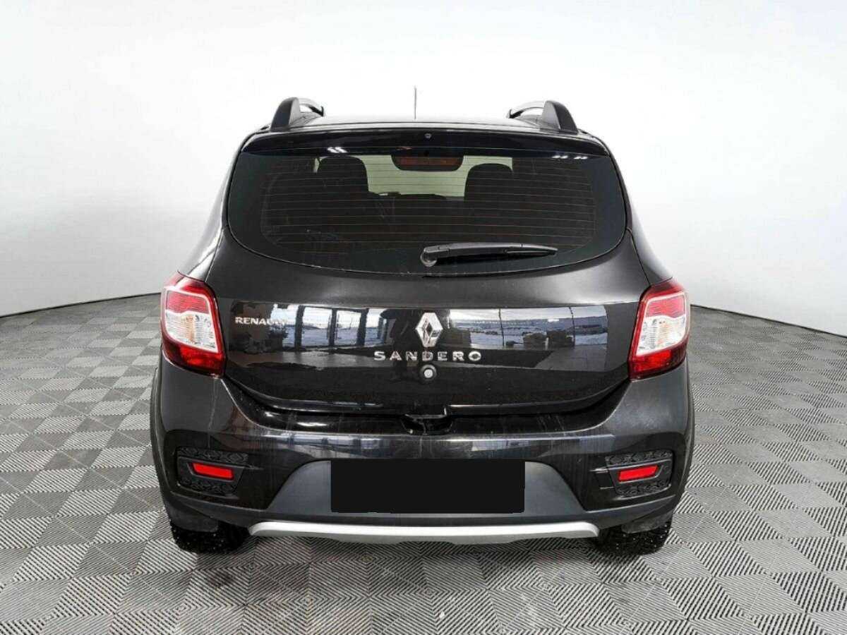 Renault Sandero б/у, 2016, Автоматическая. Фото: #4