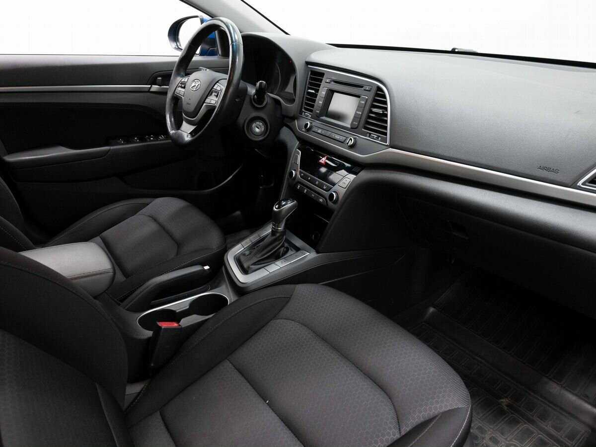 Hyundai Elantra б/у, 2017, Автоматическая. Фото: #9