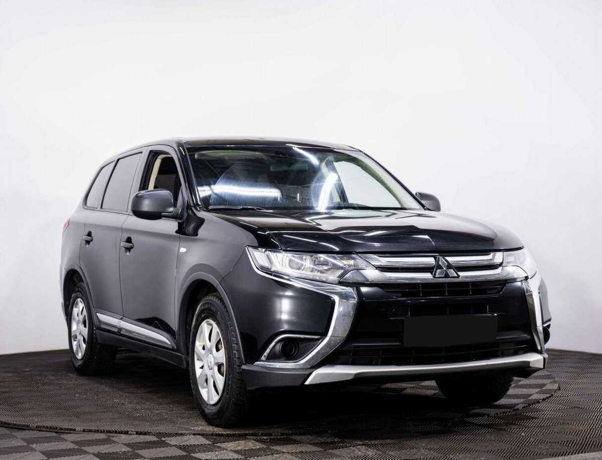 Mitsubishi Outlander б/у, 2018, Вариатор. Фото: #2
