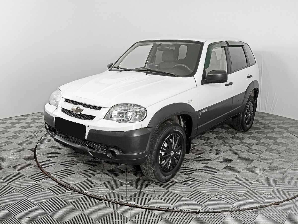 Chevrolet Niva б/у, 2015, Механическая. Посмотреть фото