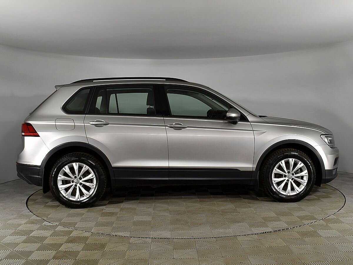 Volkswagen Tiguan б/у, 2020, Роботизированная. Фото: #4