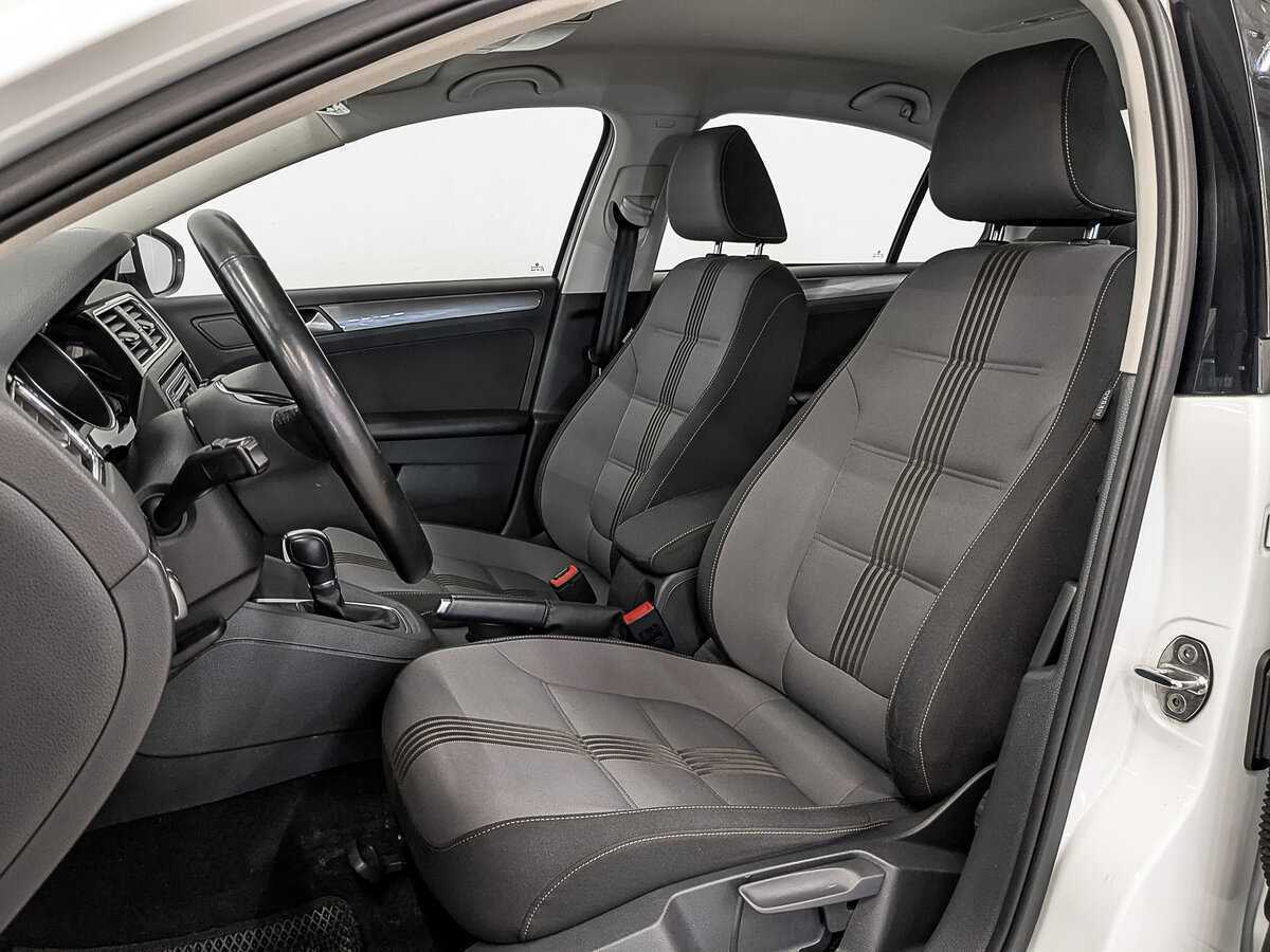 Volkswagen Jetta б/у, 2016, Автоматическая. Фото: #19