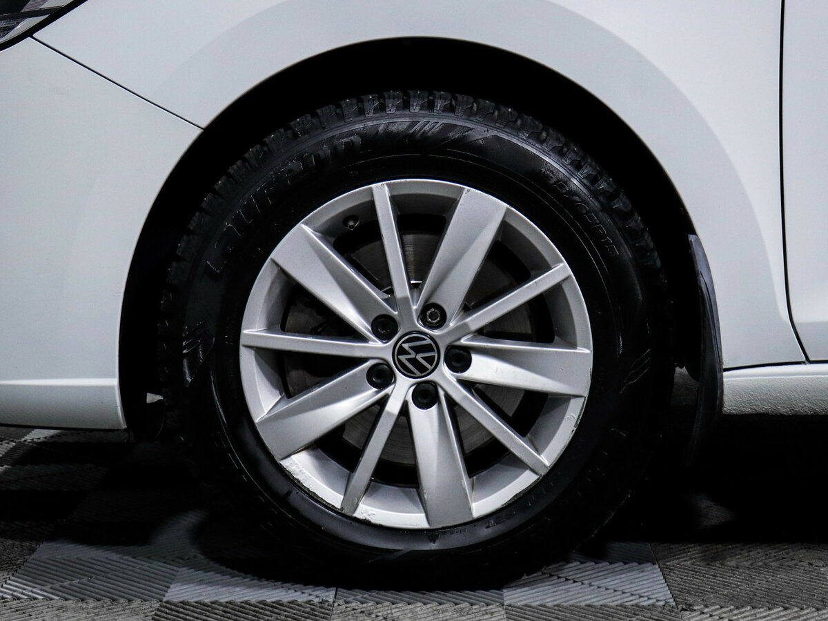 Volkswagen Polo б/у, 2021, Автоматическая. Фото: #12