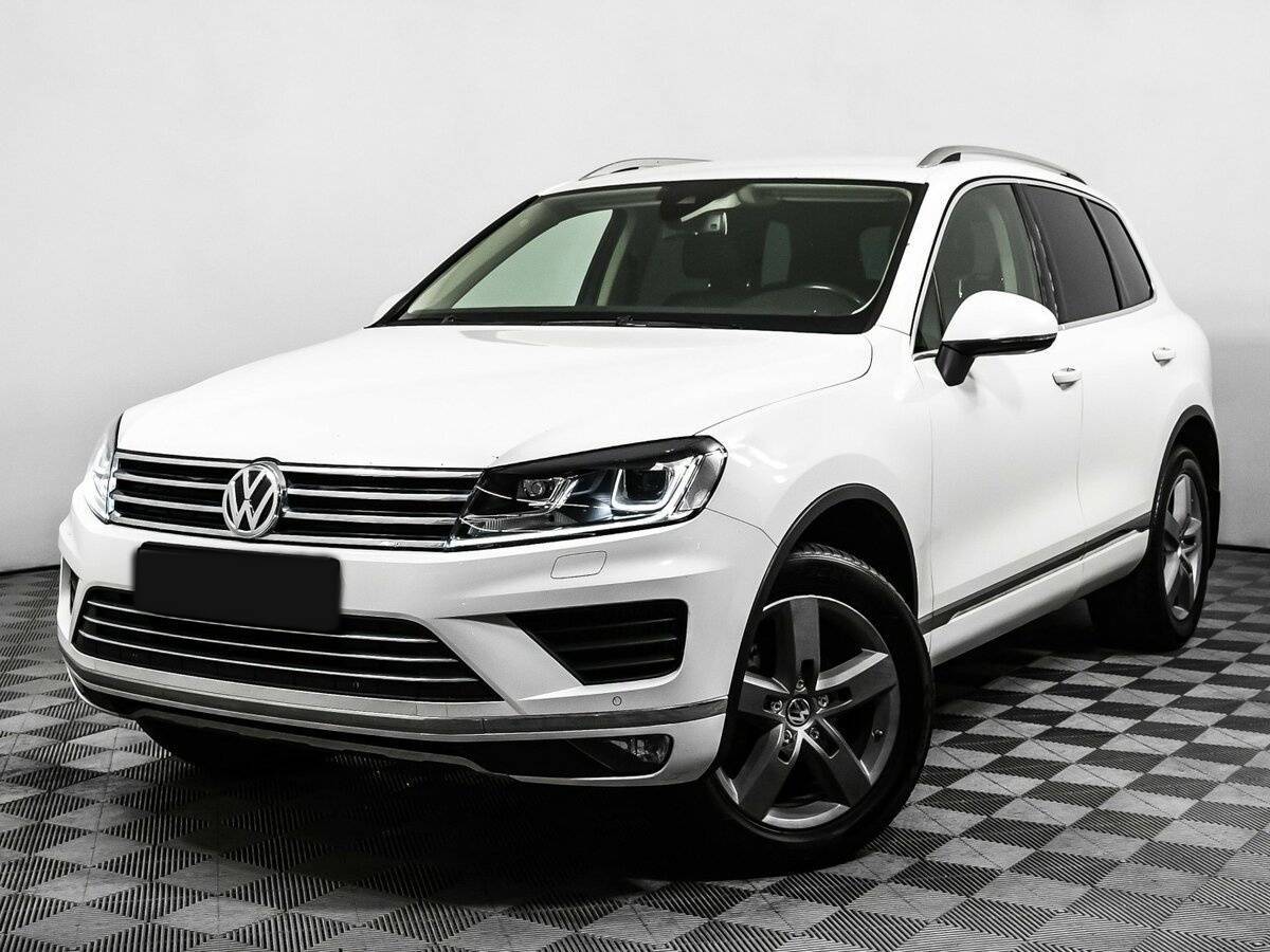 Volkswagen Touareg б/у, 2014, Автоматическая. Фото: #0