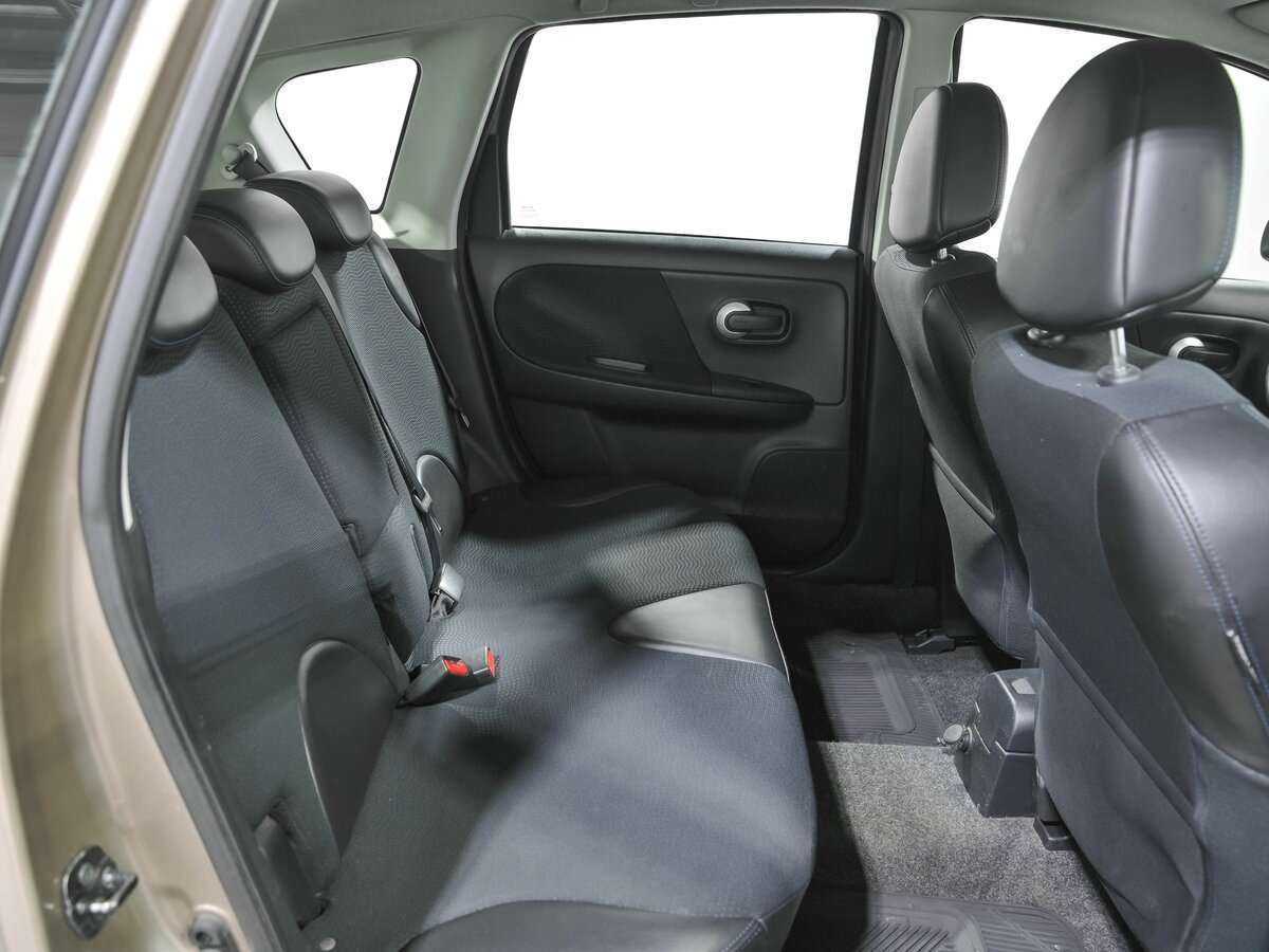 Nissan Note б/у, 2013, Автоматическая. Фото: #15