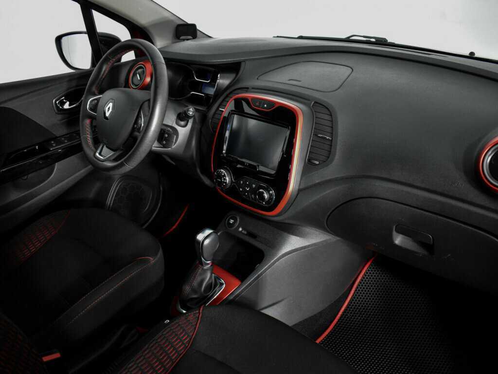 Renault Kaptur б/у, 2018, Автоматическая. Фото: #12