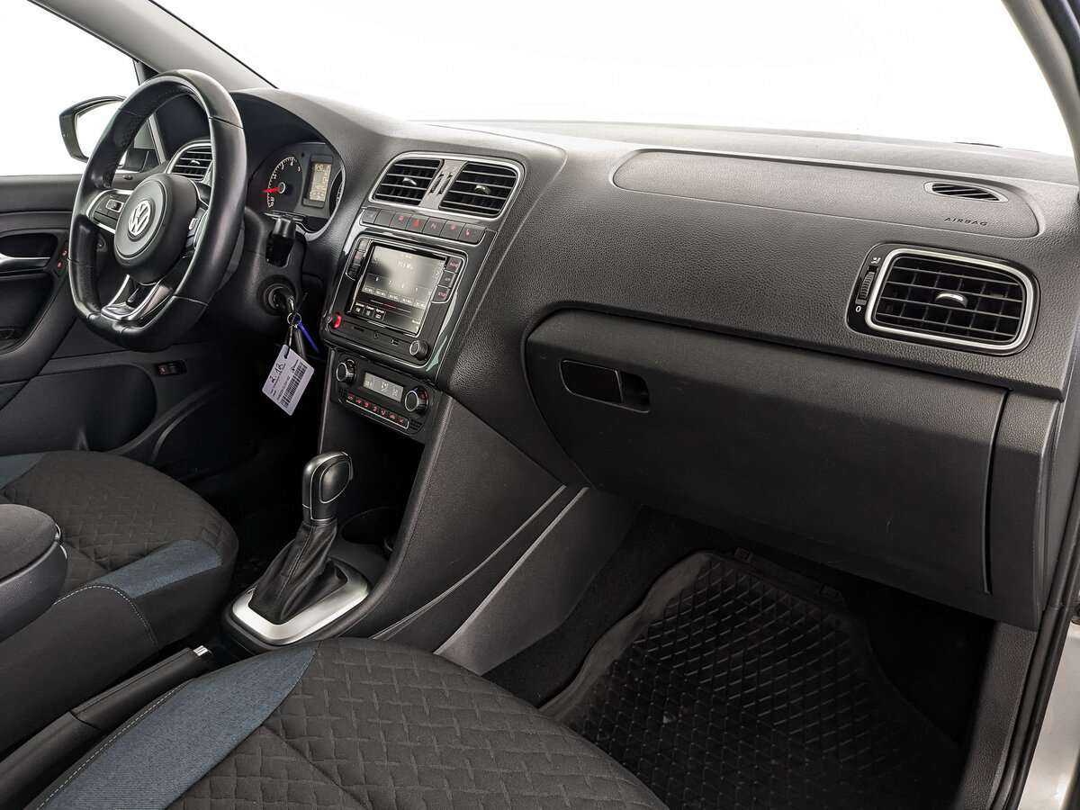 Volkswagen Polo б/у, 2020, Автоматическая. Фото: #8