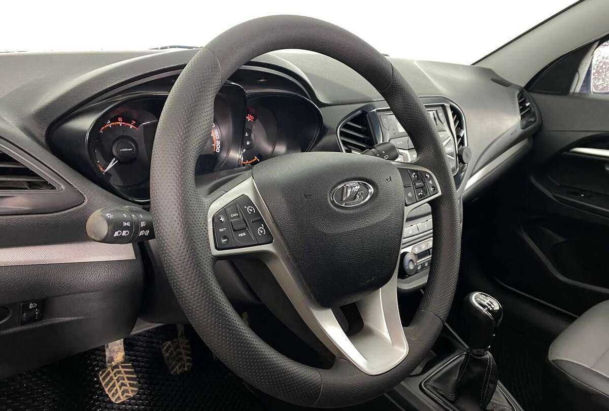 Lada (ВАЗ) Vesta б/у, 2019, Механическая. Фото: #12