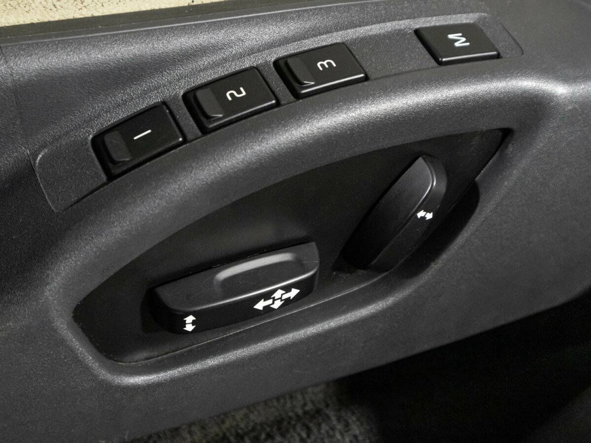 Volvo XC60 б/у, 2012, Роботизированная. Фото: #16