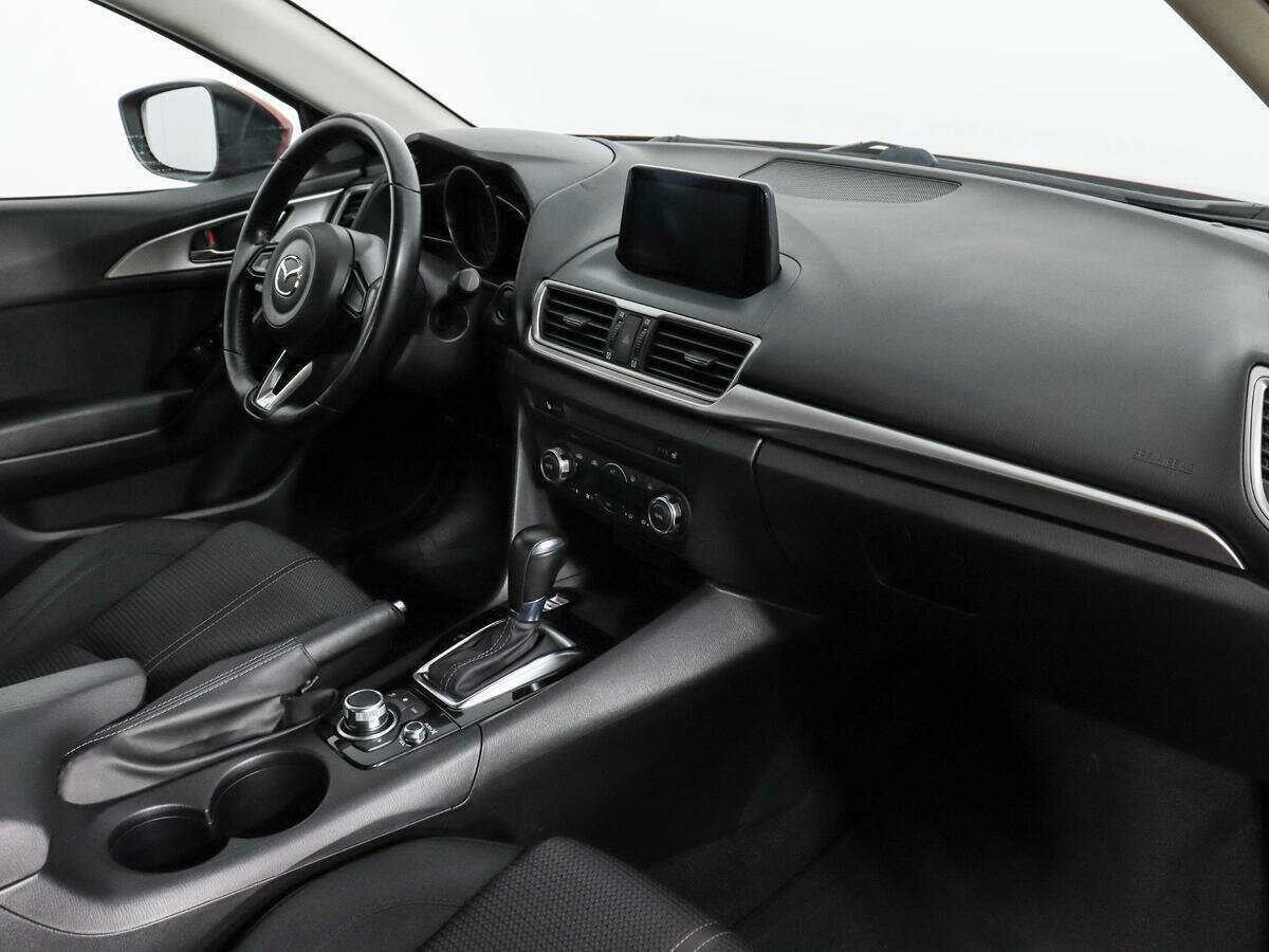 Mazda 3 б/у, 2016, Автоматическая. Фото: #12