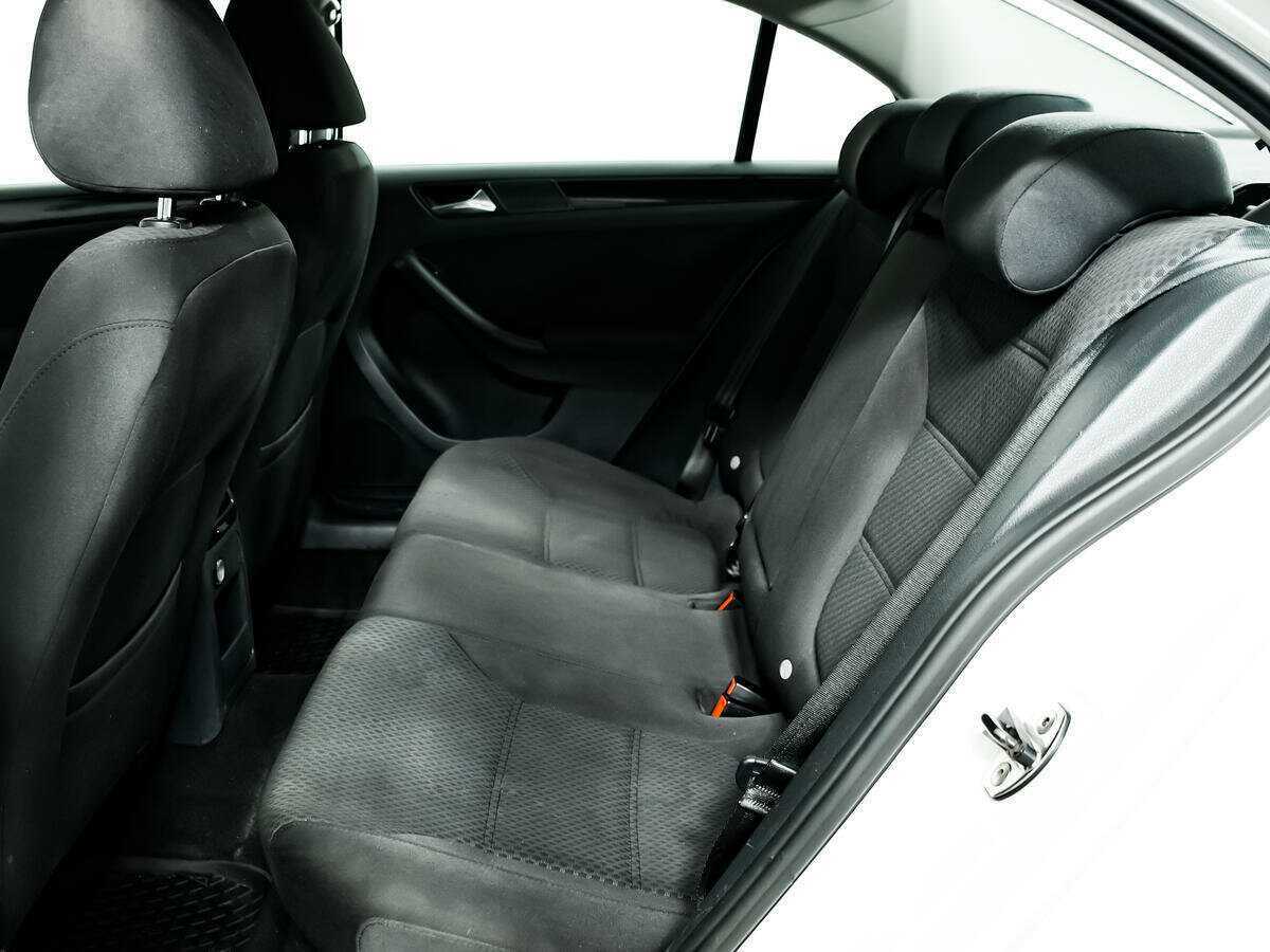 Volkswagen Jetta б/у, 2012, Роботизированная. Фото: #11