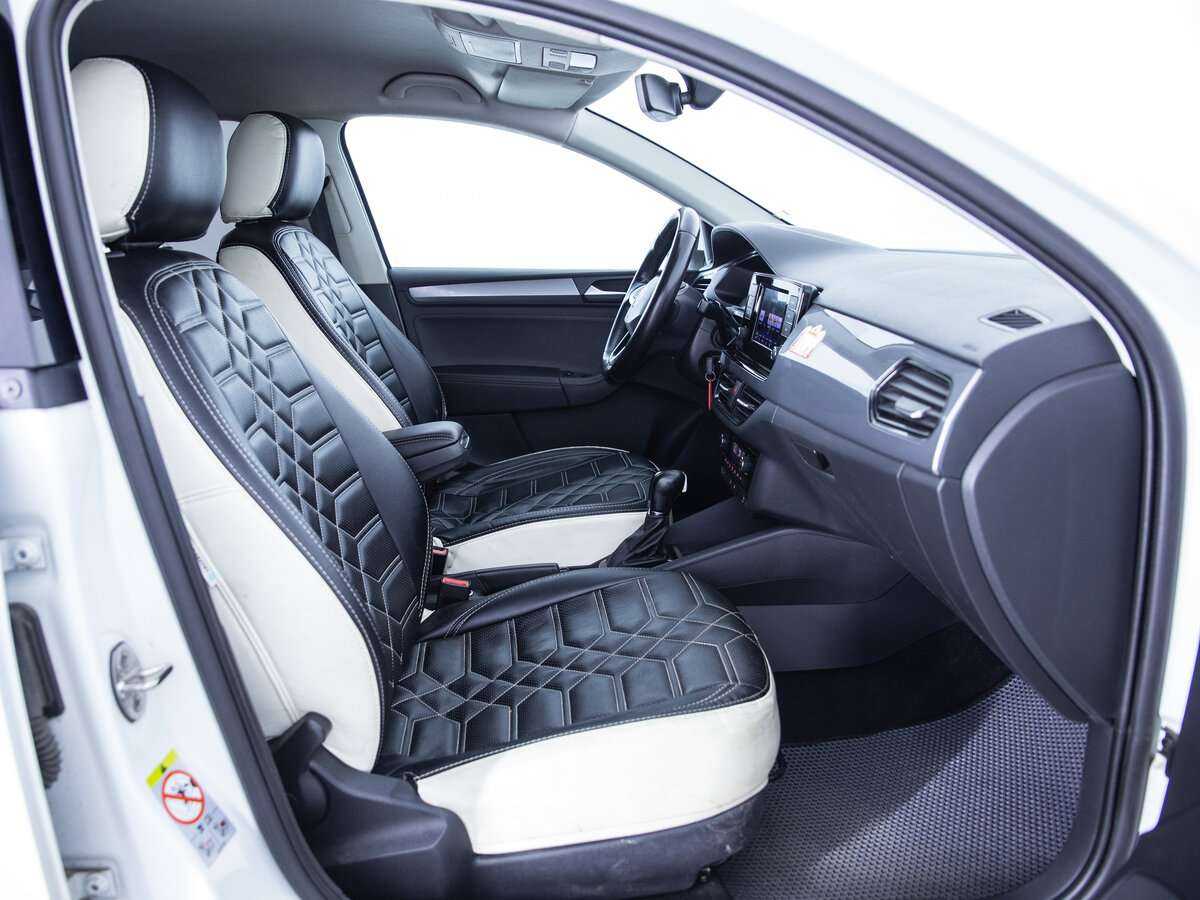 Volkswagen Polo б/у, 2020, Автоматическая. Фото: #6