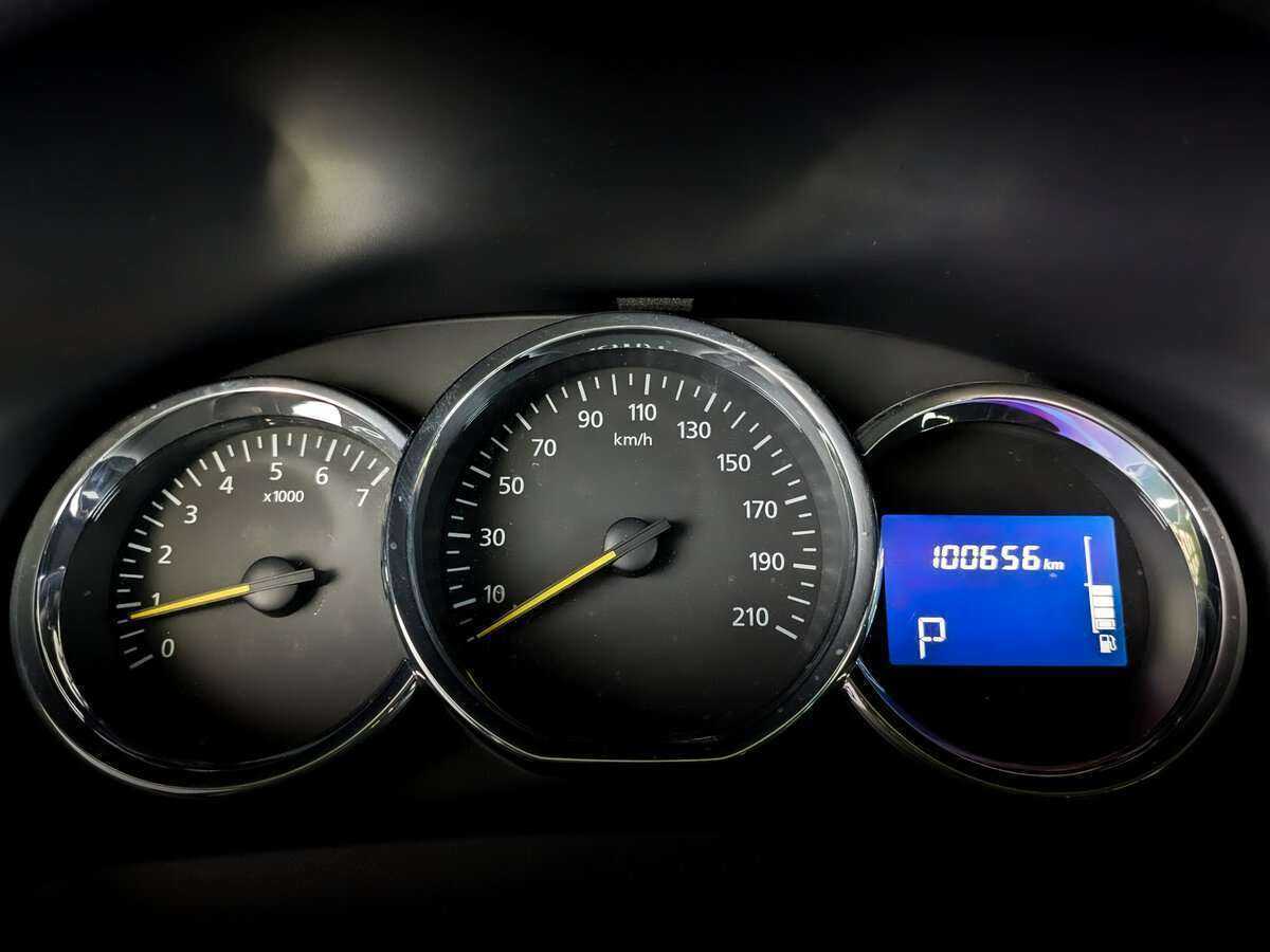 Renault Logan б/у, 2017, Автоматическая. Фото: #10