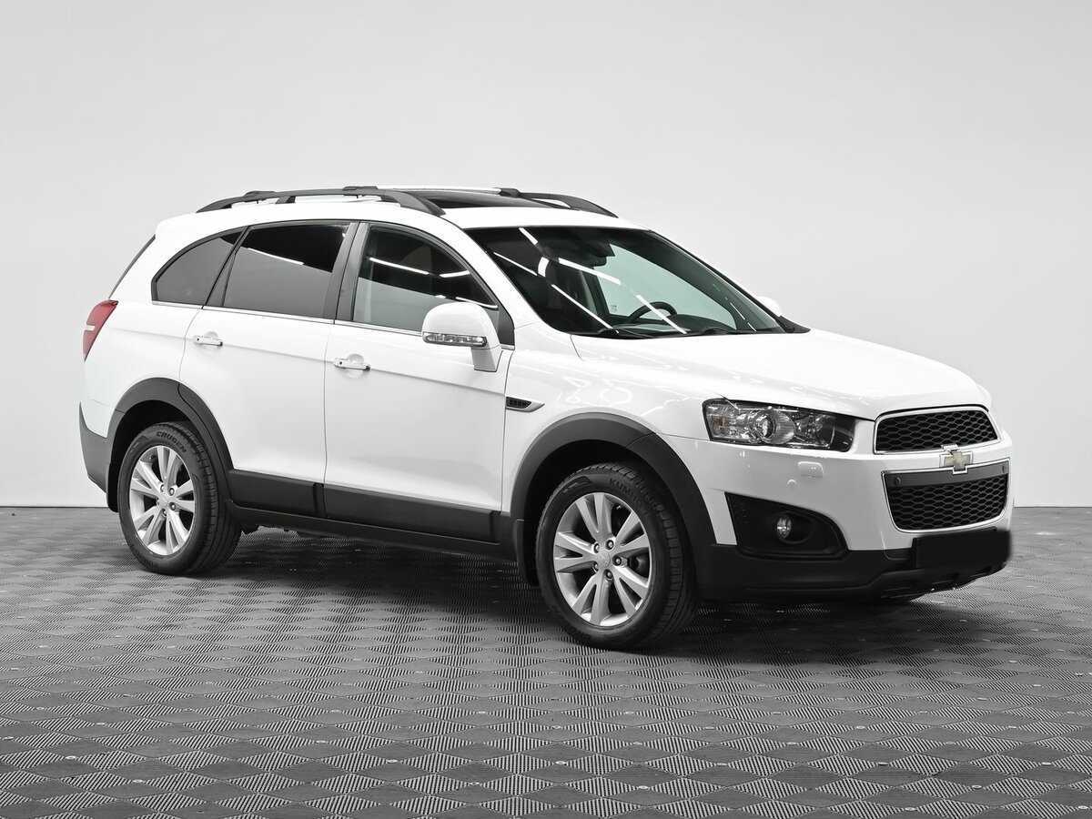 Chevrolet Captiva б/у, 2015, Автоматическая. Фото: #1
