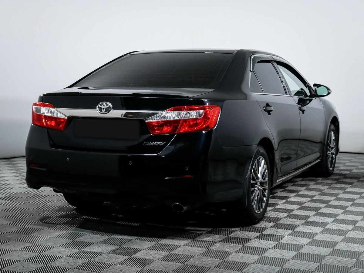 Toyota Camry б/у, 2014, Автоматическая. Фото: #3