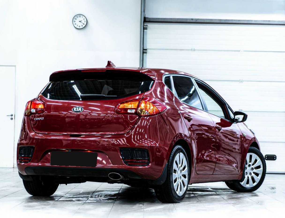 Kia Ceed б/у, 2018, Автоматическая. Фото: #2