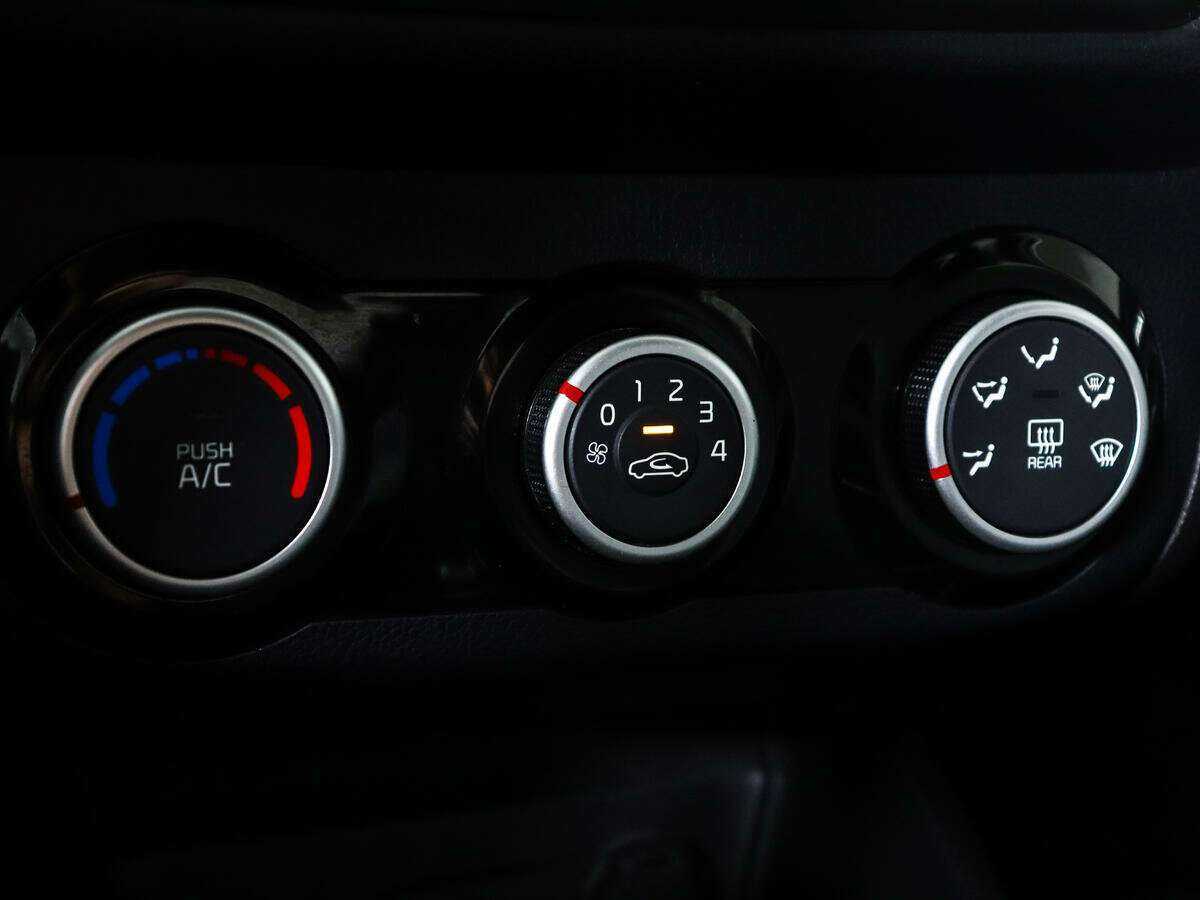 Kia Rio б/у, 2017, Автоматическая. Фото: #15