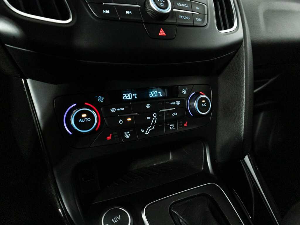 Ford Focus б/у, 2017, Автоматическая. Фото: #14