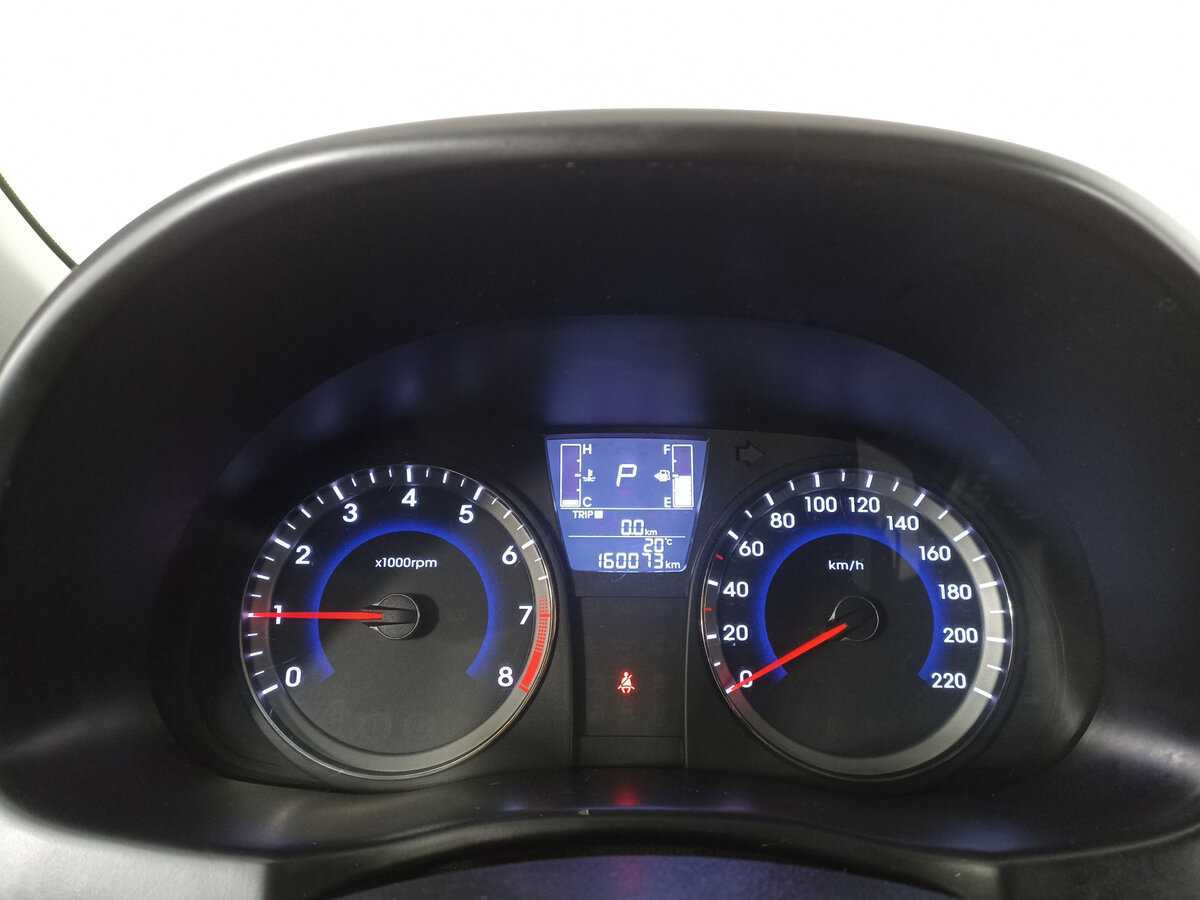 Hyundai Solaris б/у, 2016, Автоматическая. Фото: #10