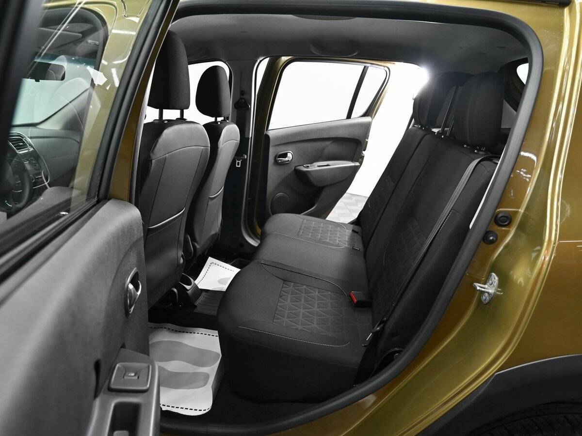 Renault Sandero б/у, 2016, Автоматическая. Фото: #12