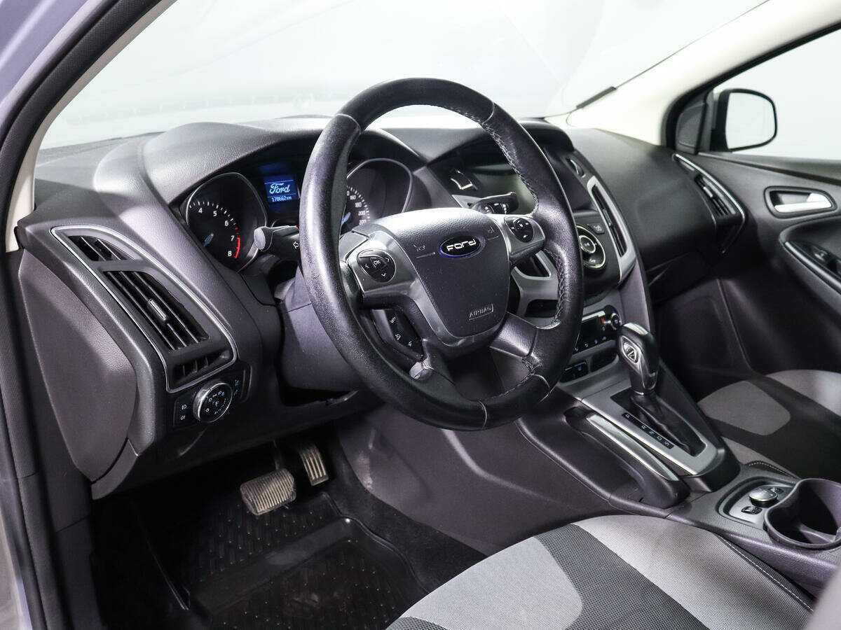 Ford Focus б/у, 2013, Роботизированная. Фото: #11