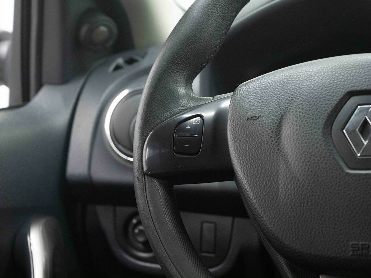 Renault Sandero б/у, 2016, Механическая. Фото: #14