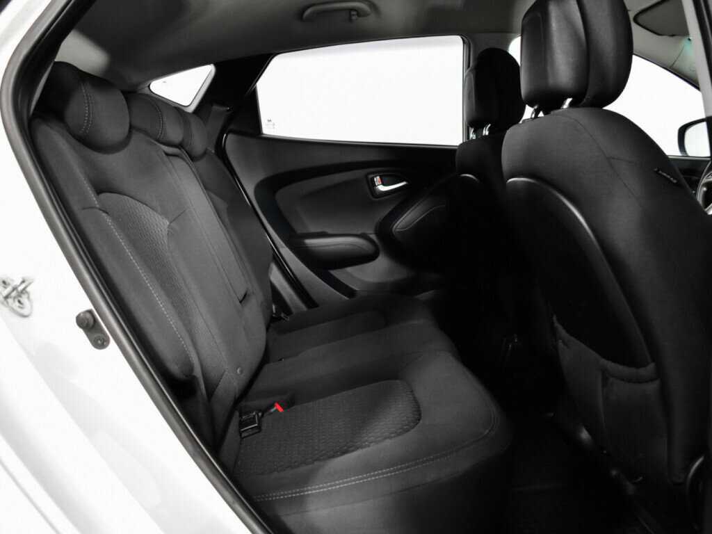 Hyundai ix35 б/у, 2012, Механическая. Фото: #9