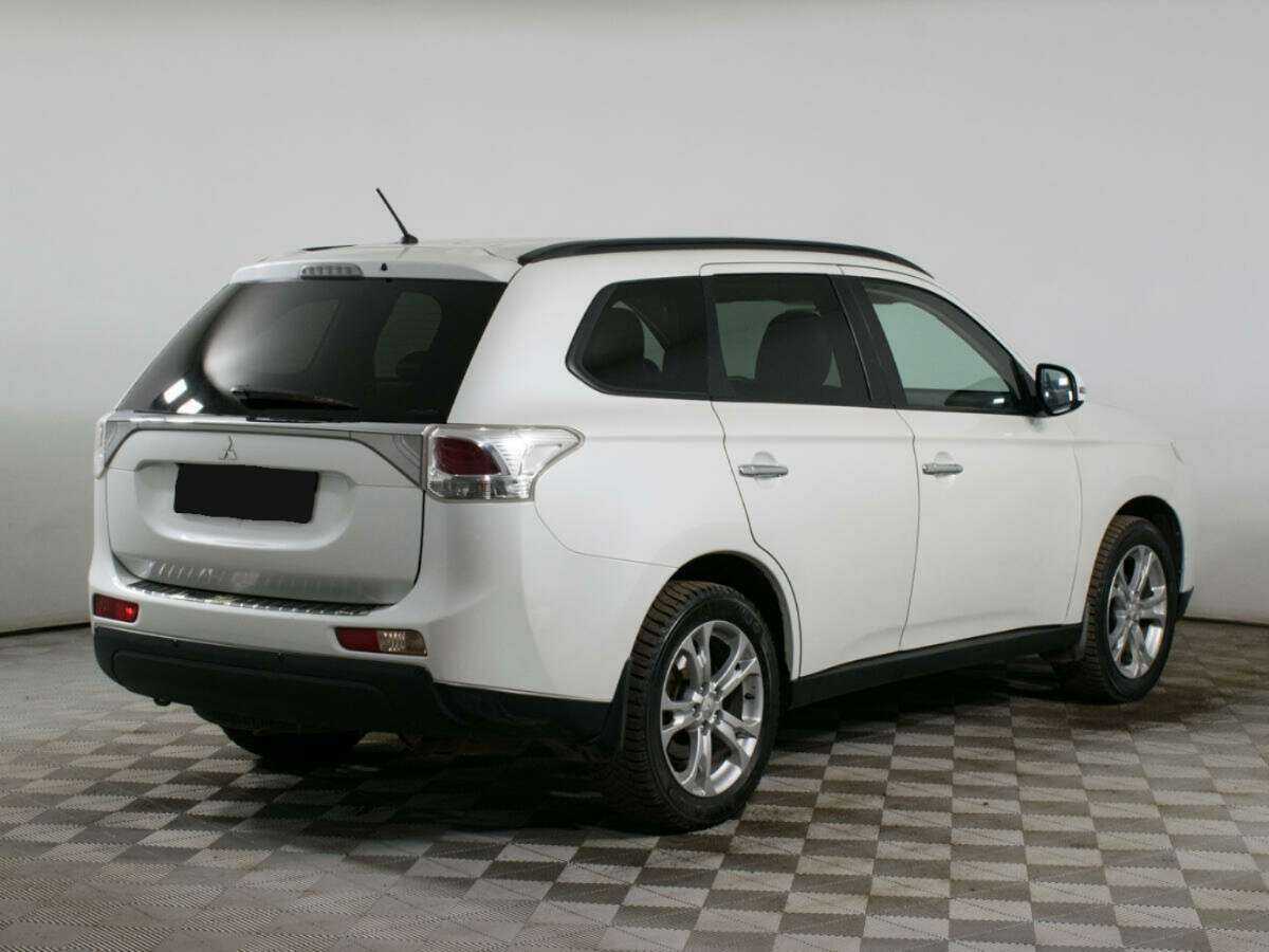 Mitsubishi Outlander б/у, 2013, Вариатор. Фото: #3