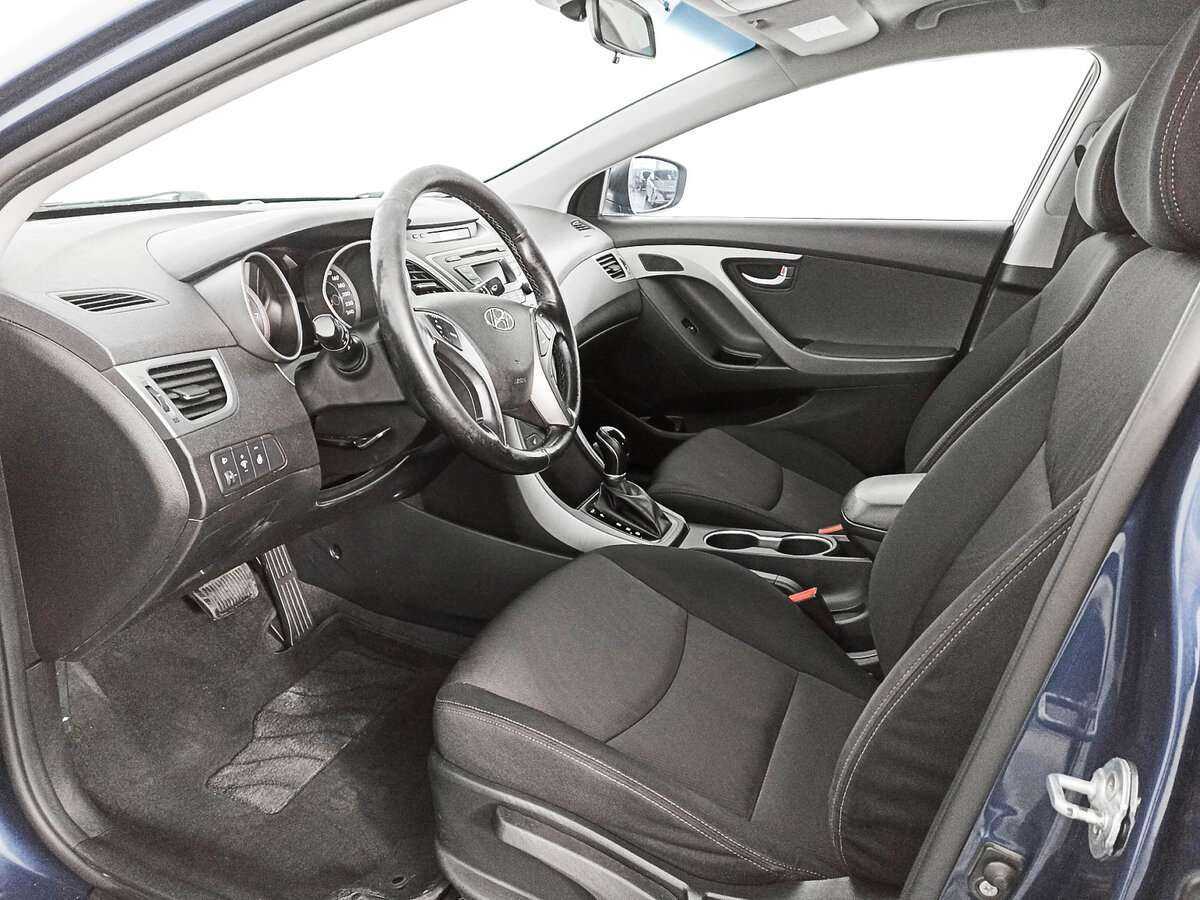 Hyundai Elantra б/у, 2015, Автоматическая. Фото: #11