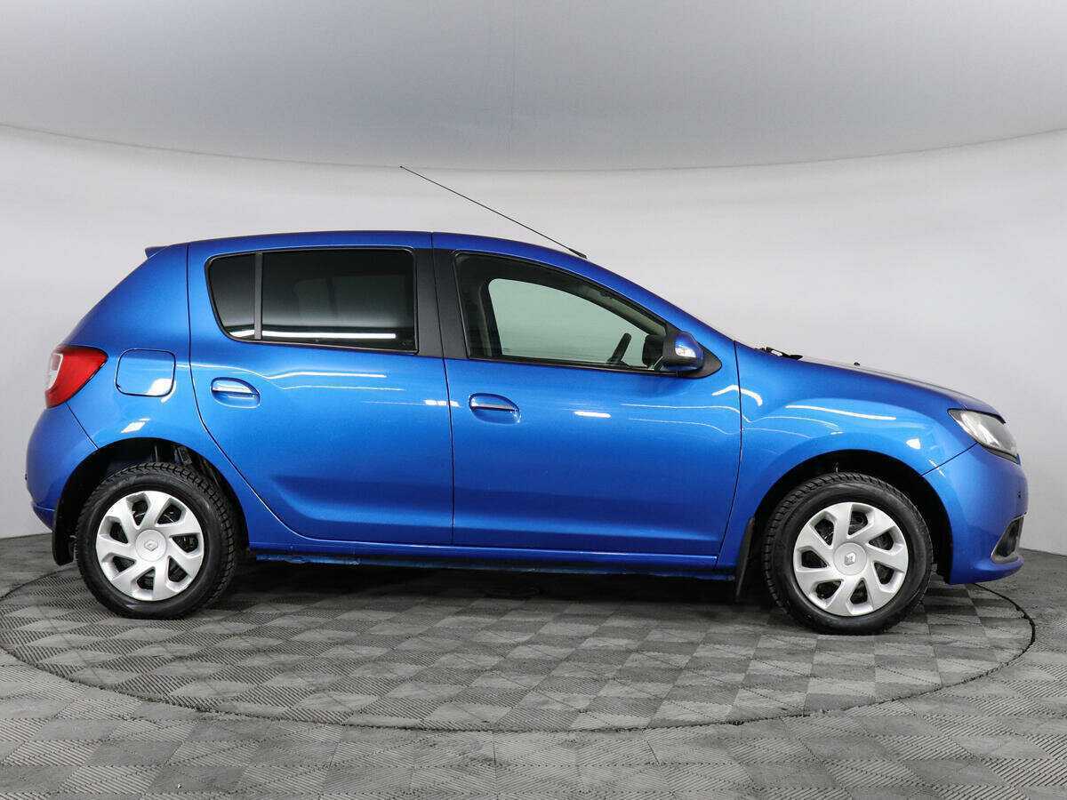 Renault Sandero б/у, 2016, Механическая. Фото: #3