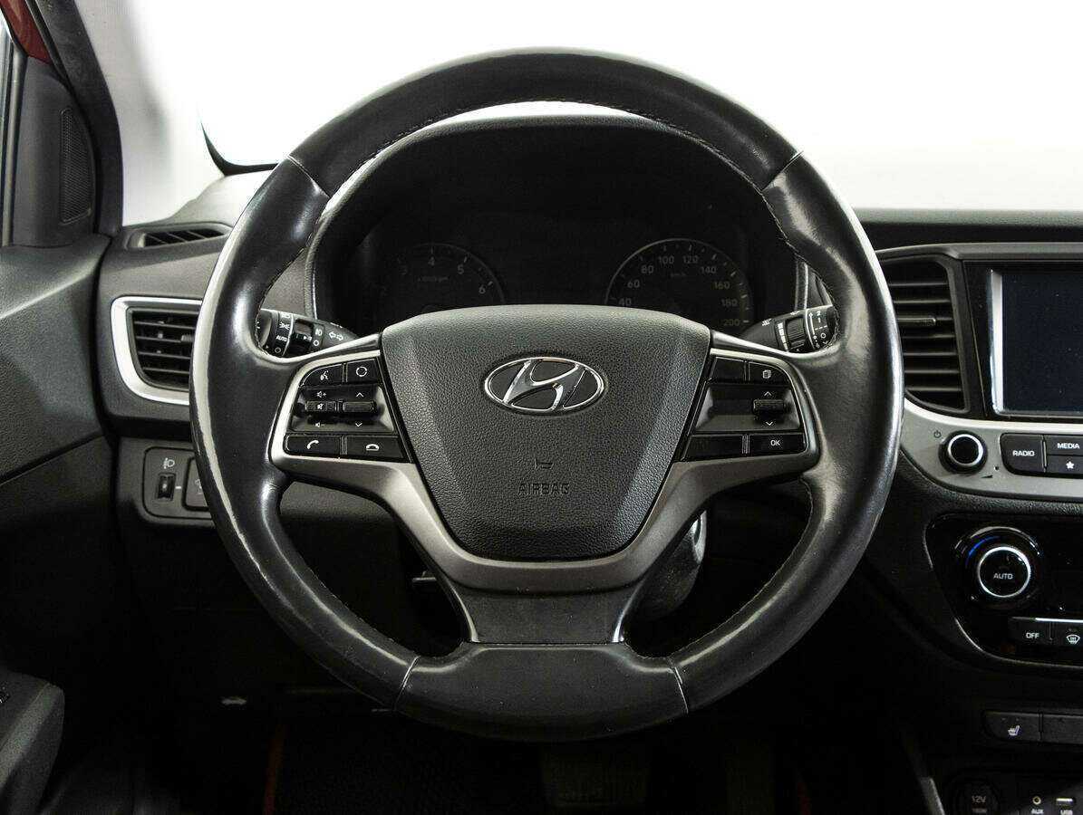 Hyundai Solaris б/у, 2018, Автоматическая. Фото: #13