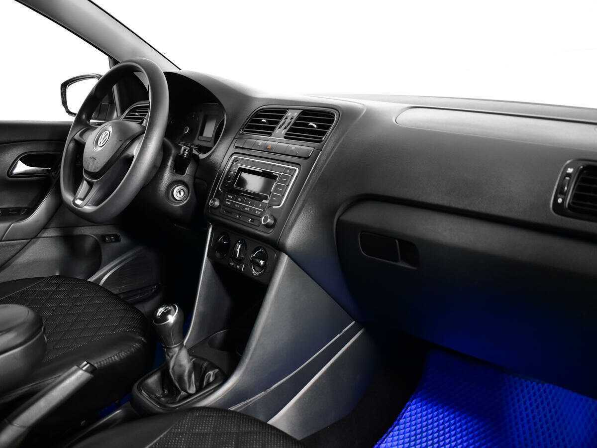 Volkswagen Polo б/у, 2019, Механическая. Фото: #8