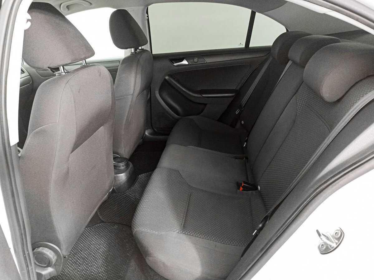 Volkswagen Jetta б/у, 2014, Механическая. Фото: #11