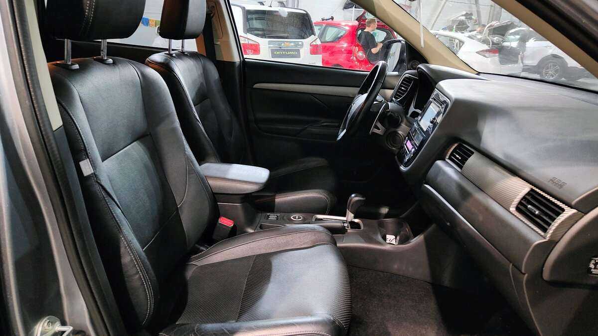 Mitsubishi Outlander б/у, 2012, Вариатор. Фото: #15