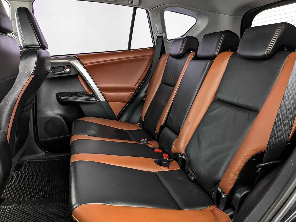 Toyota RAV4 б/у, 2013, Автоматическая. Фото: #13