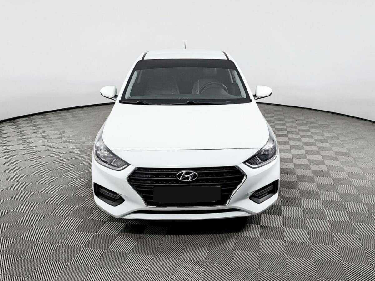 Hyundai Solaris б/у, 2019, Автоматическая. Фото: #1