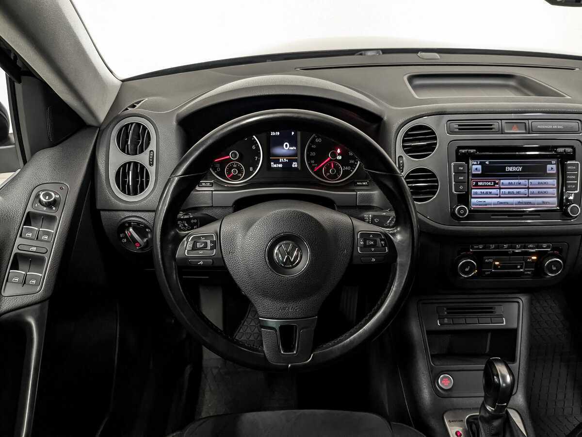 Volkswagen Tiguan б/у, 2015, Автоматическая. Фото: #20