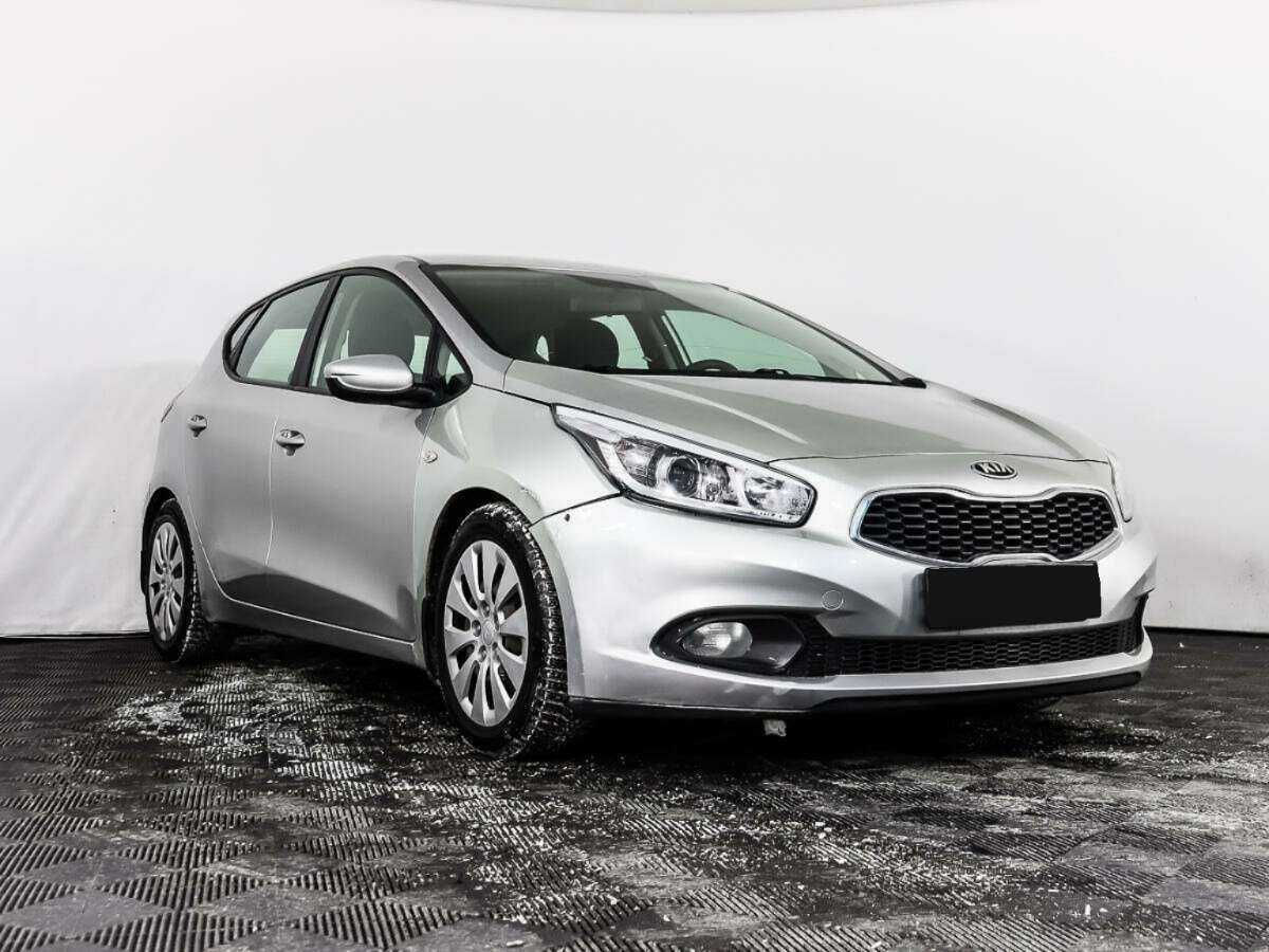 Kia Ceed б/у, 2013, Механическая. Фото: #2