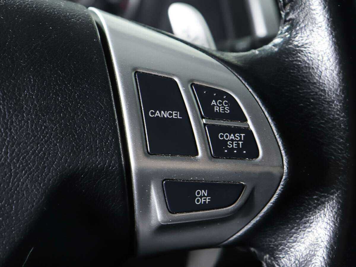 Mitsubishi Pajero Sport б/у, 2014, Автоматическая. Фото: #16