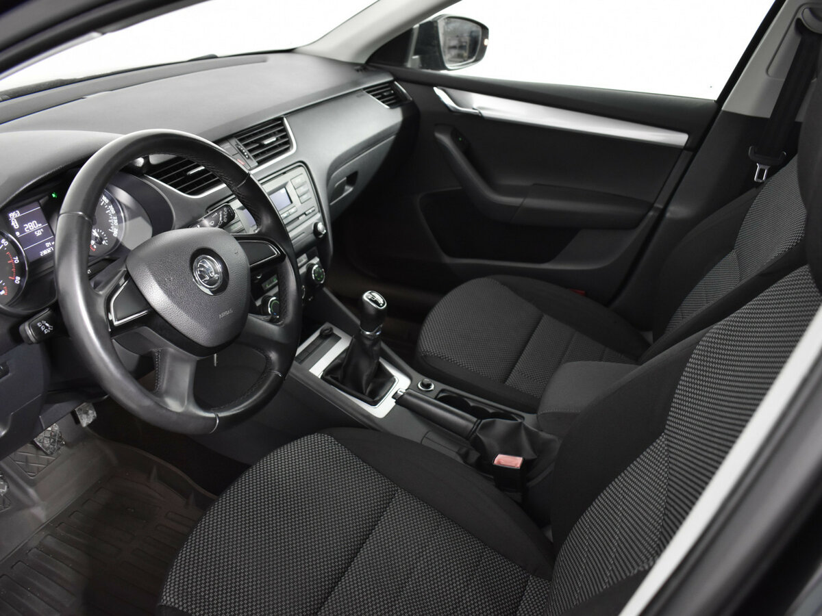 Skoda Octavia б/у, 2014, Механическая. Фото: #8